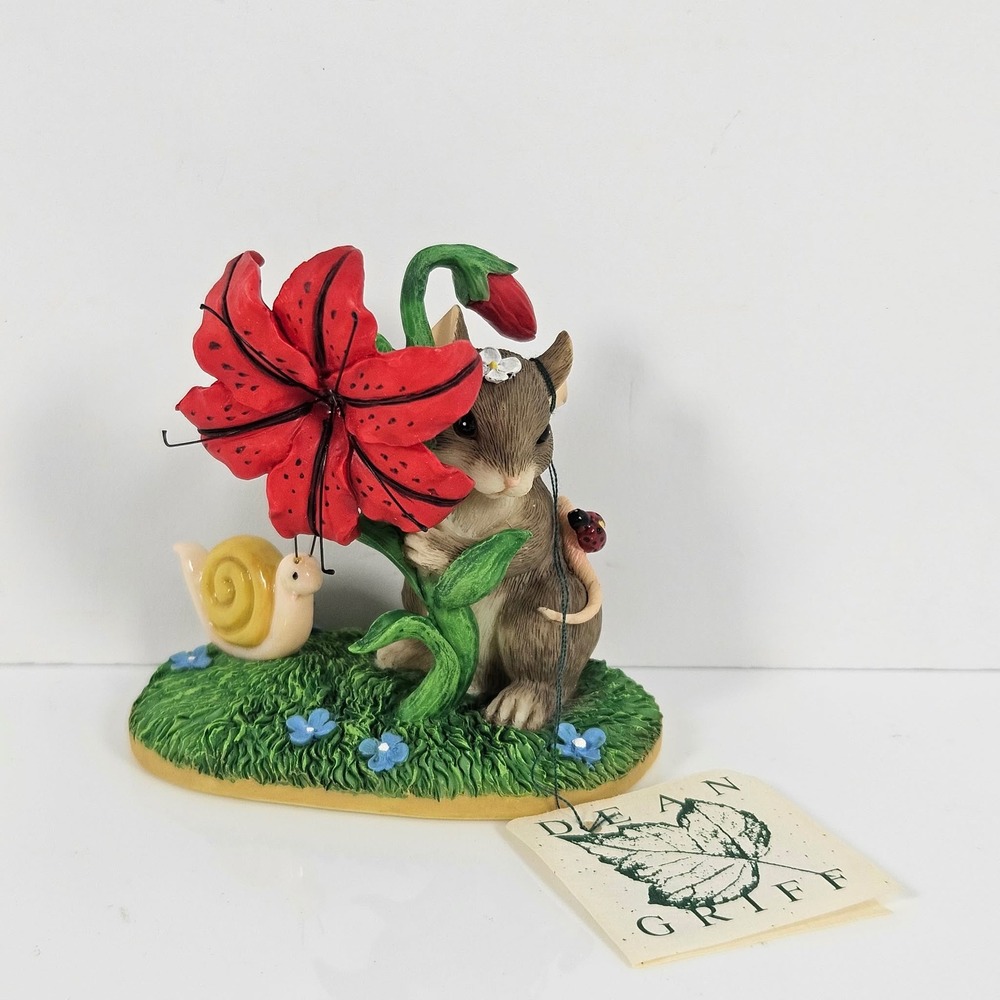 Charming Tails Peek-A-Boo In The Posies Mouse Figurine 98/200 Fitz and Floyd